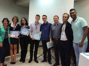 UNIARAXÁ premia Pesquisadores Juniores entre alunos do Ensino Médio